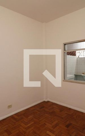 Casa de condomínio à venda com 200m², 4 quartos e 3 vagasQuarto 1