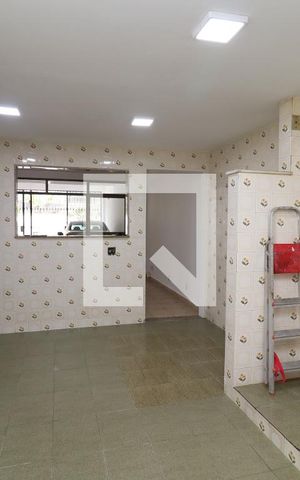 Casa de condomínio à venda com 200m², 4 quartos e 3 vagasCozinha