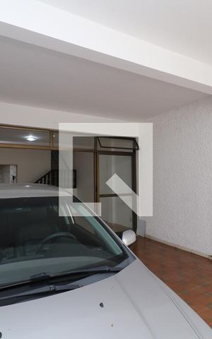 Casa de condomínio à venda com 200m², 4 quartos e 3 vagasGaragem