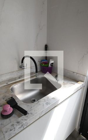 Casa de condomínio à venda com 265m², 4 quartos e 4 vagasÁrea de Serviço