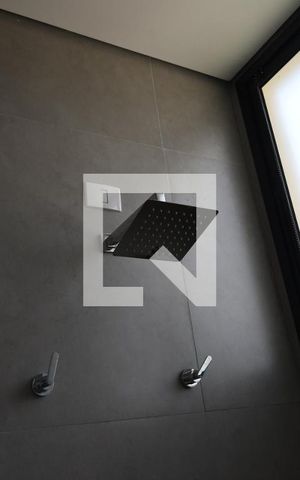 Casa de condomínio à venda com 265m², 4 quartos e 4 vagasBanheiro 4
