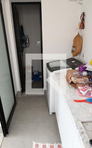 Casa de condomínio à venda com 265m², 4 quartos e 4 vagasÁrea de Serviço