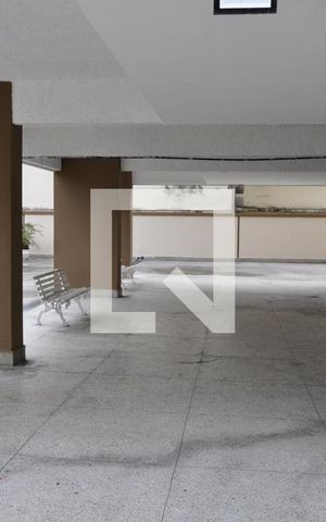 Apartamento à venda com 70m², 2 quartos e 1 vagaÁrea comum