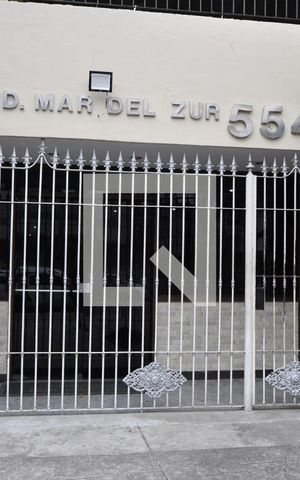 Apartamento à venda com 70m², 2 quartos e 1 vagaFachada