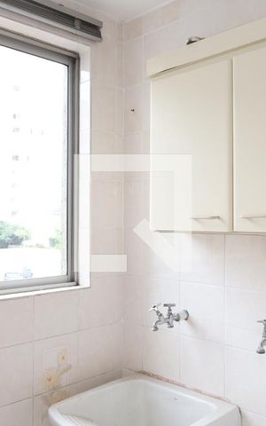 Apartamento para alugar com 45m², 2 quartos e 1 vagaÁrea de Serviço