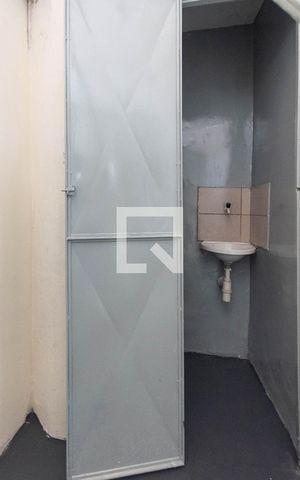 Casa para alugar com 70m², 2 quartos e 1 vagaBanheiro de serviço