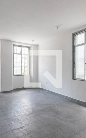 Casa para alugar com 70m², 2 quartos e 1 vagaSala