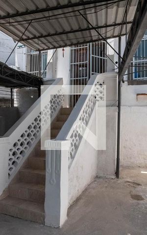 Casa para alugar com 70m², 2 quartos e 1 vagaQuintal