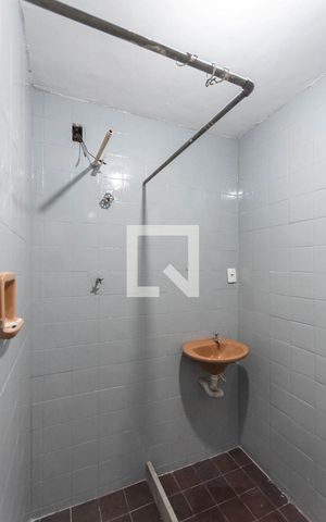 Casa para alugar com 70m², 2 quartos e 1 vagaBanheiro