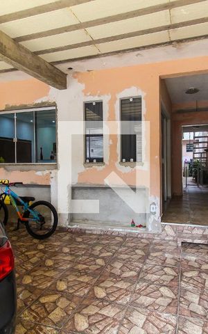 Casa à venda com 125m², 3 quartos e 2 vagas Casa à venda com 125m², 3 quartos e 2 vagasGaragem