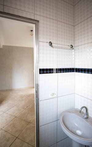 Casa à venda com 340m², 6 quartos e sem vagaBanheiro 2