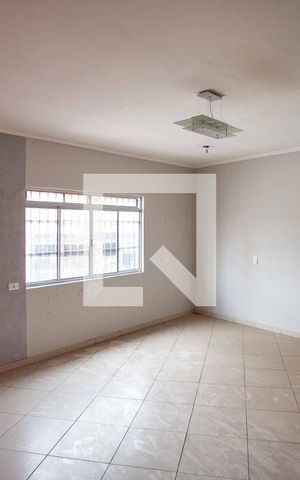 Casa à venda com 340m², 6 quartos e sem vagaSala