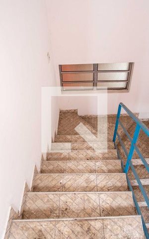 Casa à venda com 340m², 6 quartos e sem vagaEscada