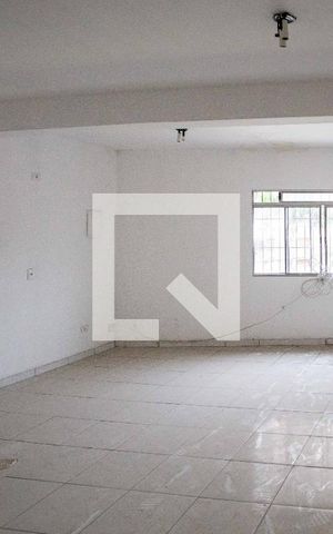 Casa à venda com 340m², 6 quartos e sem vagaQuarto 4