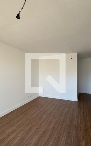 Apartamento à venda com 372m², 4 quartos e 4 vagas Apartamento à venda com 372m², 4 quartos e 4 vagasSuíte 1