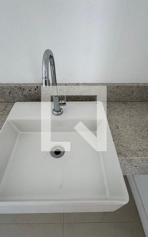 Apartamento à venda com 372m², 4 quartos e 4 vagas Apartamento à venda com 372m², 4 quartos e 4 vagasLavabo