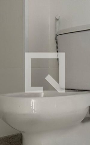 Apartamento à venda com 372m², 4 quartos e 4 vagas Apartamento à venda com 372m², 4 quartos e 4 vagasSuíte 1 - Banheiro