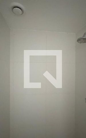 Apartamento à venda com 372m², 4 quartos e 4 vagas Apartamento à venda com 372m², 4 quartos e 4 vagasSuíte 1 - Banheiro