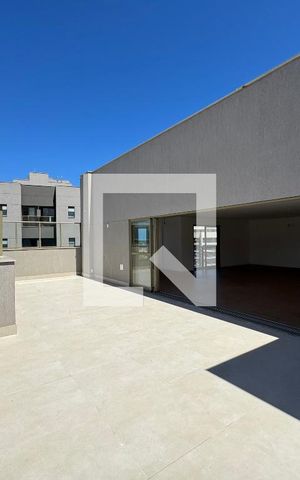 Apartamento à venda com 372m², 4 quartos e 4 vagas Apartamento à venda com 372m², 4 quartos e 4 vagasTerraço - Vista