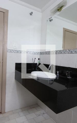 Apartamento à venda com 115m², 3 quartos e 2 vagasBanheiro Social