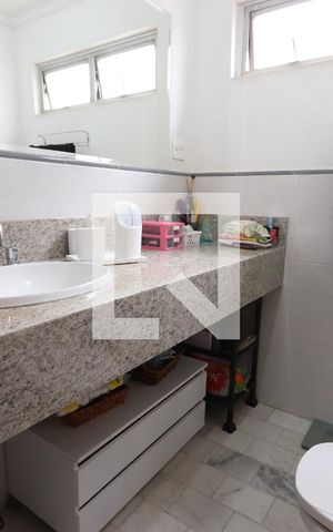 Apartamento à venda com 115m², 3 quartos e 2 vagasBanheiro da Suíte