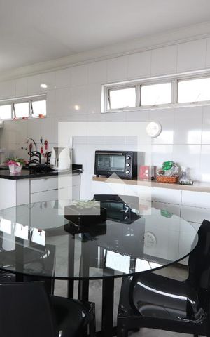 Apartamento à venda com 115m², 3 quartos e 2 vagasCopa
