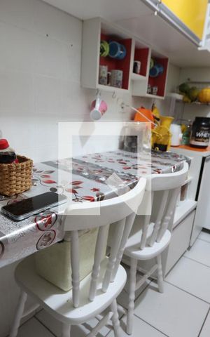 Apartamento à venda com 69m², 3 quartos e 2 vagasCozinha