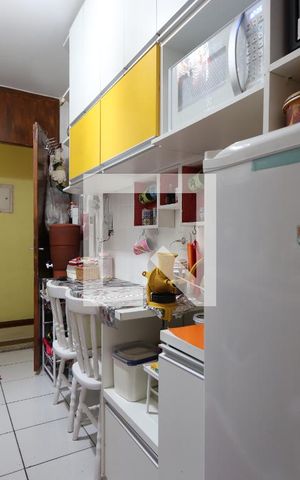 Apartamento à venda com 69m², 3 quartos e 2 vagasCozinha