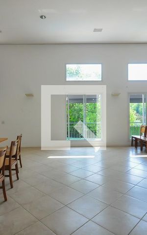 Casa de condomínio à venda com 415m², 4 quartos e 4 vagas Casa de condomínio à venda com 415m², 4 quartos e 4 vagasSalão de Festa