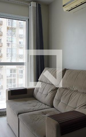 Apartamento para alugar com 65m², 2 quartos e 1 vagaSala