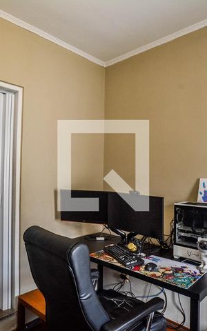 Casa à venda com 256m², 4 quartos e 1 vaga Casa à venda com 256m², 4 quartos e 1 vagaQuarto Suíte