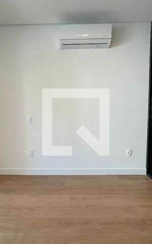 Studio para alugar com 34m², 1 quarto e sem vaga Studio para alugar com 34m², 1 quarto e sem vagaStudio