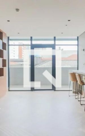 Studio para alugar com 34m², 1 quarto e sem vaga Studio para alugar com 34m², 1 quarto e sem vagaÁrea comum - Salão de festas
