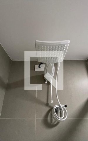 Studio para alugar com 34m², 1 quarto e sem vaga Studio para alugar com 34m², 1 quarto e sem vagaBanheiro