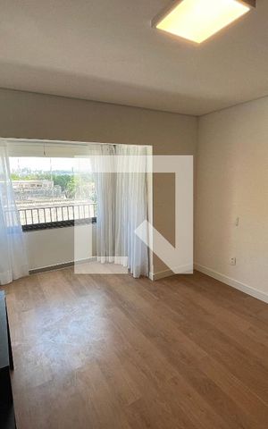 Studio para alugar com 34m², 1 quarto e sem vaga Studio para alugar com 34m², 1 quarto e sem vagaStudio