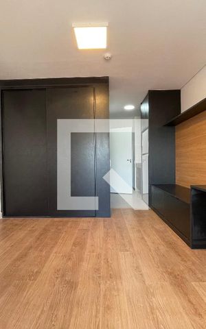Studio para alugar com 34m², 1 quarto e sem vaga Studio para alugar com 34m², 1 quarto e sem vagaStudio