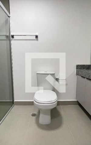 Studio para alugar com 34m², 1 quarto e sem vaga Studio para alugar com 34m², 1 quarto e sem vagaBanheiro
