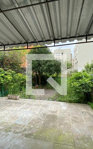 Apartamento para alugar com 103m², 3 quartos e sem vaga Apartamento para alugar com 103m², 3 quartos e sem vagaVista da Sala