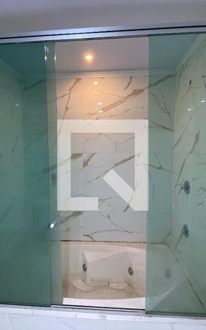 Apartamento para alugar com 103m², 3 quartos e sem vaga Apartamento para alugar com 103m², 3 quartos e sem vagaBanheiro 2