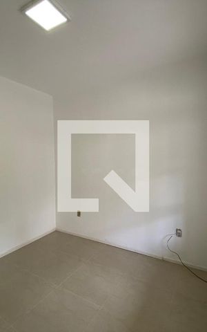 Apartamento para alugar com 103m², 3 quartos e sem vaga Apartamento para alugar com 103m², 3 quartos e sem vagaSala
