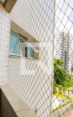 Apartamento à venda com 232m², 4 quartos e 4 vagas Apartamento à venda com 232m², 4 quartos e 4 vagasVaranda do quarto 3