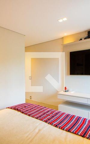 Apartamento à venda com 232m², 4 quartos e 4 vagas Apartamento à venda com 232m², 4 quartos e 4 vagasQuarto 1 - Suíte