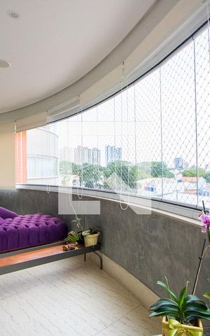 Apartamento à venda com 232m², 4 quartos e 4 vagas Apartamento à venda com 232m², 4 quartos e 4 vagasVaranda gourmet/Hall social privativo