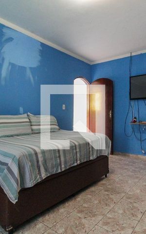 Casa à venda com 205m², 3 quartos e 3 vagas Casa à venda com 205m², 3 quartos e 3 vagasQuarto 3