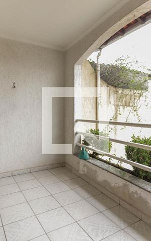 Casa à venda com 205m², 3 quartos e 3 vagas Casa à venda com 205m², 3 quartos e 3 vagasVaranda do Quarto 2