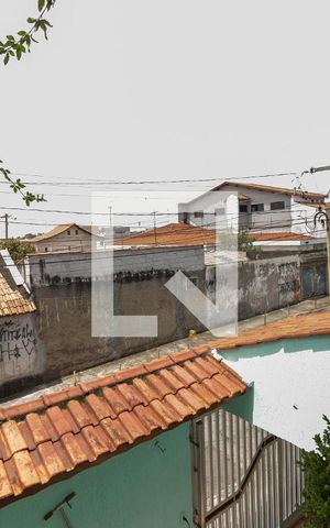 Casa à venda com 205m², 3 quartos e 3 vagas Casa à venda com 205m², 3 quartos e 3 vagasVista Varanda do Quarto 2