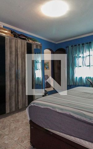 Casa à venda com 205m², 3 quartos e 3 vagas Casa à venda com 205m², 3 quartos e 3 vagasQuarto 3