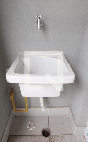 Apartamento para alugar com 27m², 1 quarto e sem vagaVaranda - detalhe tanque