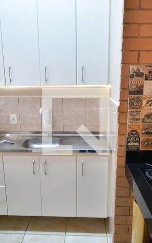 Casa à venda com 302m², 4 quartos e 4 vagasFlat - Sala / Cozinha