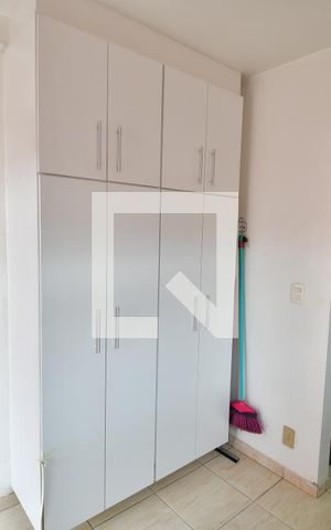 Casa à venda com 302m², 4 quartos e 4 vagasÁrea de Serviço
